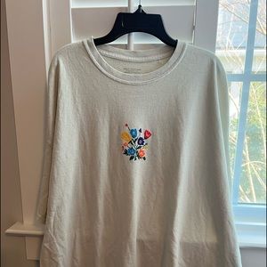 Unisex Tshirt Urban Outfitters.  Excellent used condition